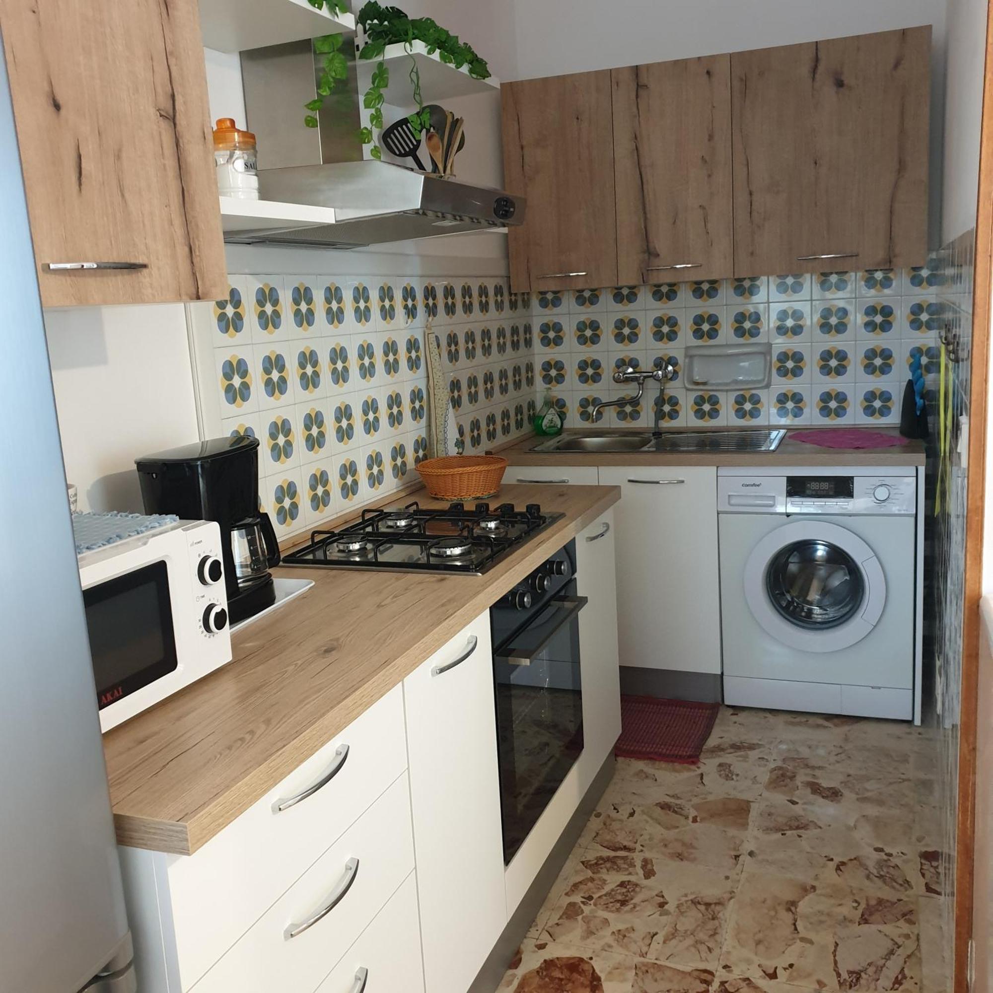 Casa vacanze fronte mare Augusta Esterno foto